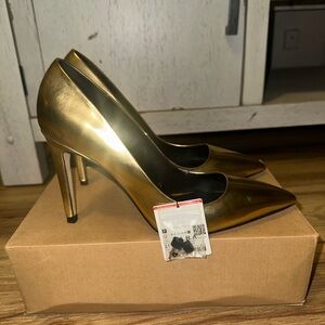 Zara Metallic Gold Heels – Tags Attached